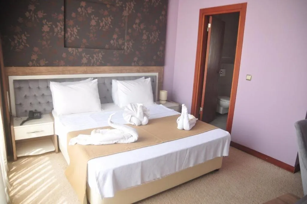 Dragos Resort Hotel Adalar