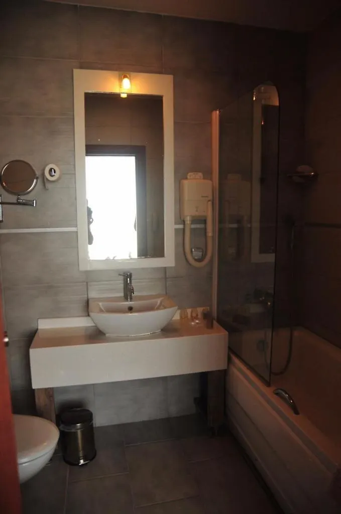 Dragos Resort Hotel Adalar 3*,  Turkey